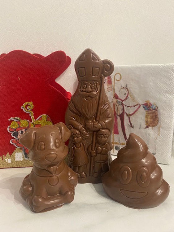 Afbeeldingen van Holgoed optie 1 (Sint 18 cm en 2 kleine figuurtjes)